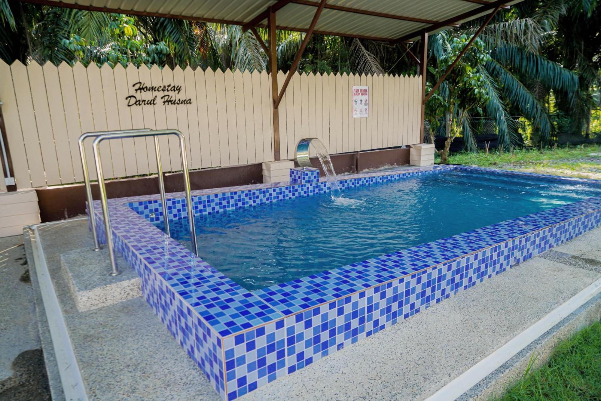 Adorable 3-Bedroom Home With Pool, Wi-Fi And Bbq Rembau エクステリア 写真